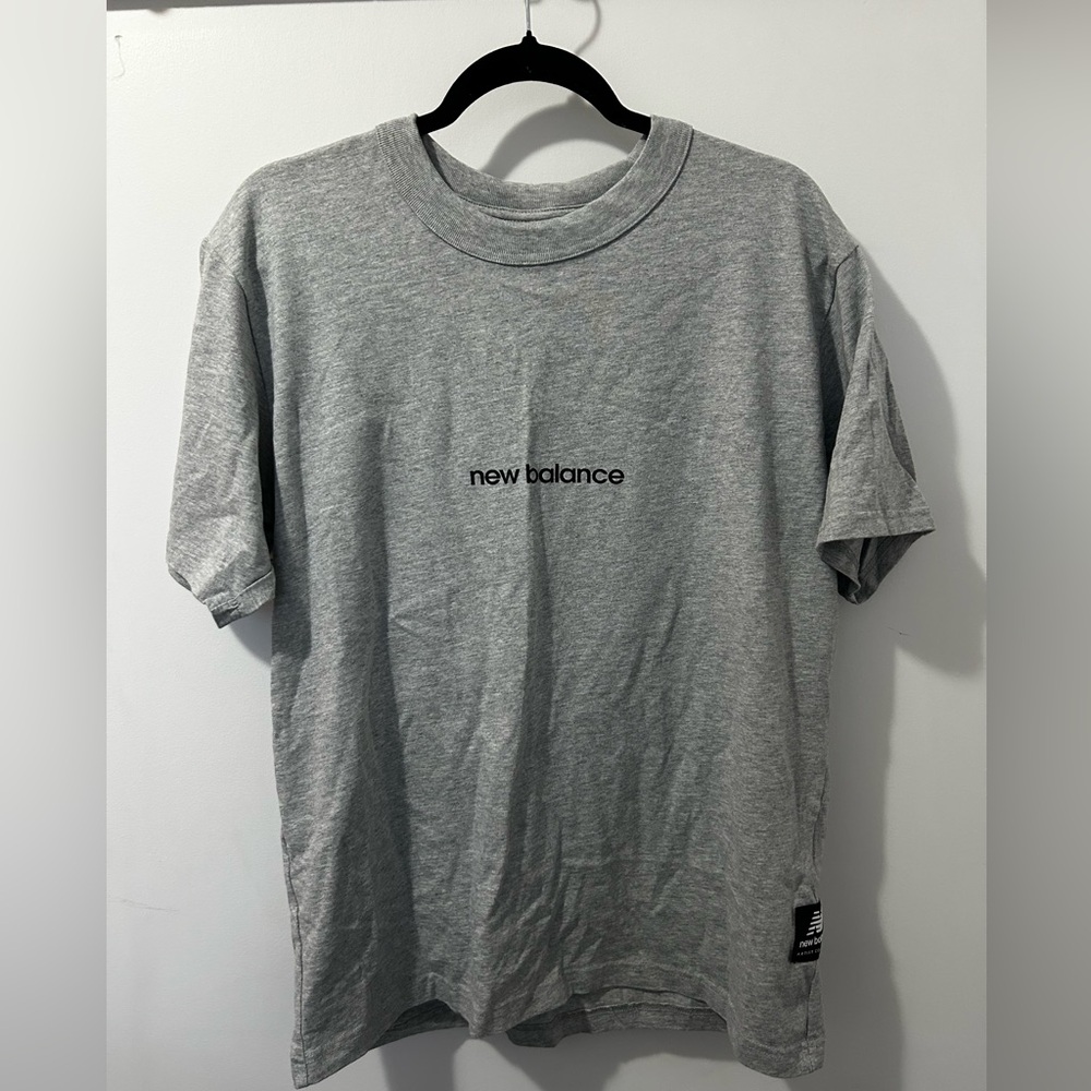 3/$20 New Balance Heather Gray Short Sleeve Tee